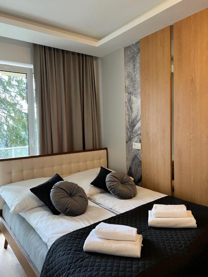Family & Business Elegant Apartments Ul Lotnicza Centrum Galeria Korona - 1 Bedroom, Terrace, Air Conditioning, Garage - New! Kielce Eksteriør bilde