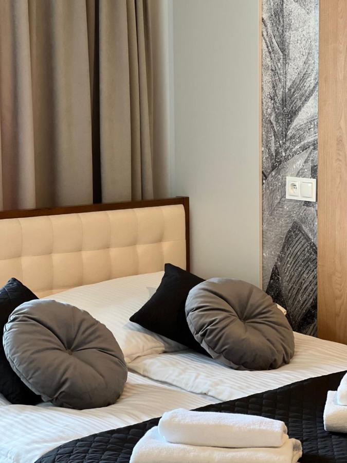 Family & Business Elegant Apartments Ul Lotnicza Centrum Galeria Korona - 1 Bedroom, Terrace, Air Conditioning, Garage - New! Kielce Eksteriør bilde